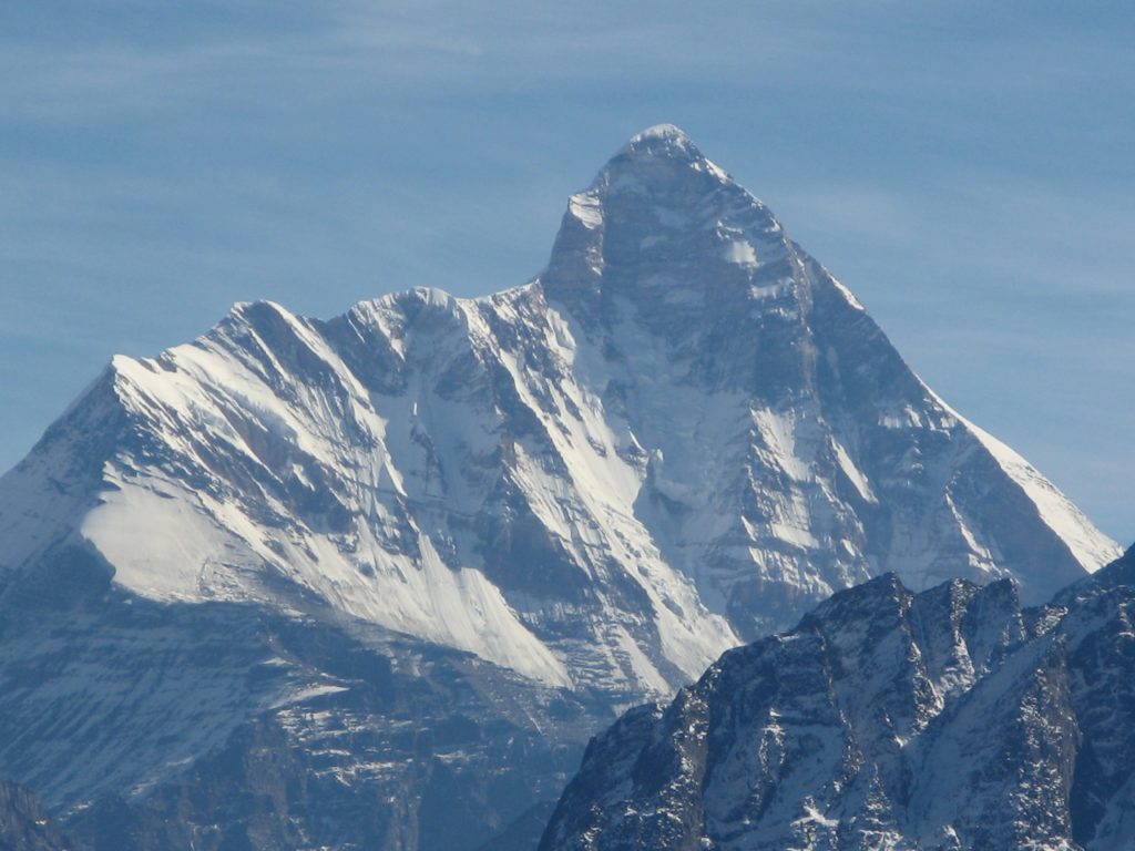 second highest peak nandadevi mountain