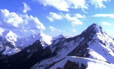 gorson viw top as crossing tali ridge towards the tali camp