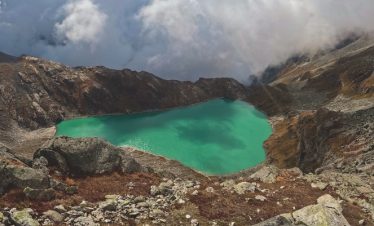 kakbhusandi lake trek